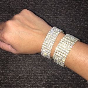 NWOT 1-5 strand & 6-strand rhinestone bracelet
